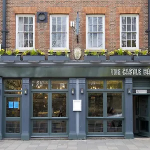The Castle Bar Only Bed and breakfast CBG