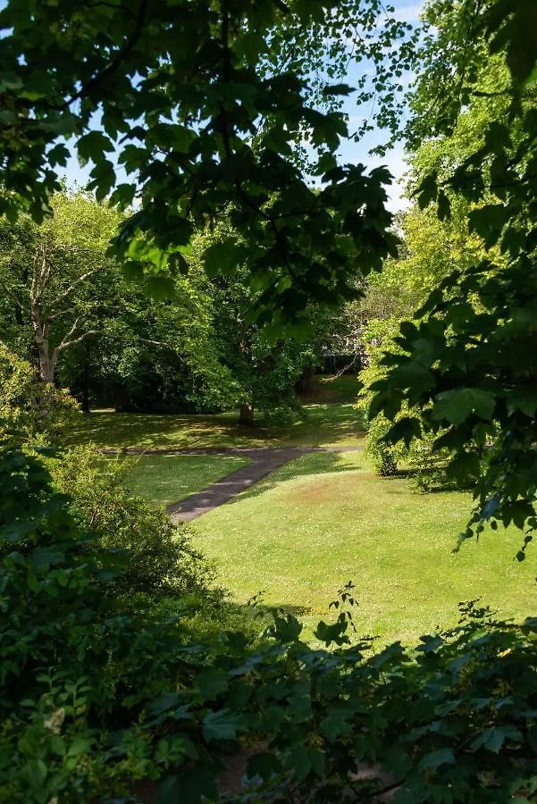 Inn Charming Ground Floor Triple Room Edinburgh